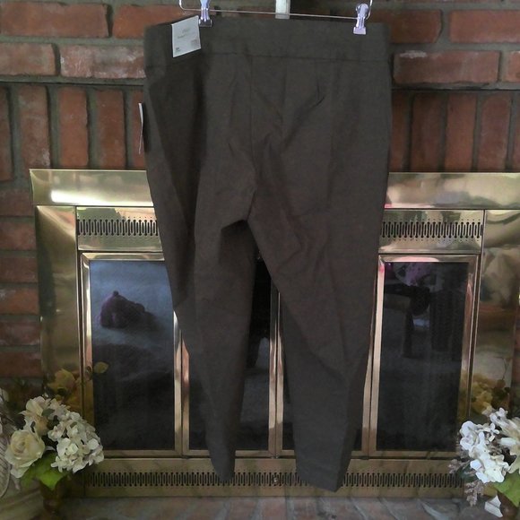CJ Banks Plus Size Pants - Picture 5 of 7